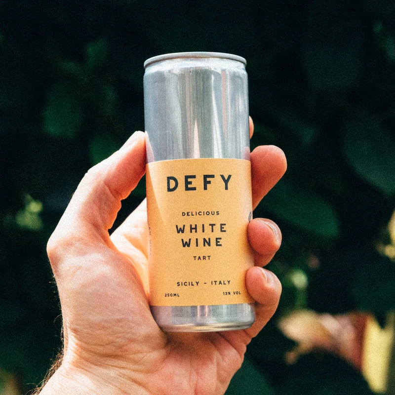 DELICIOUS ITALIAN WHITE WINE